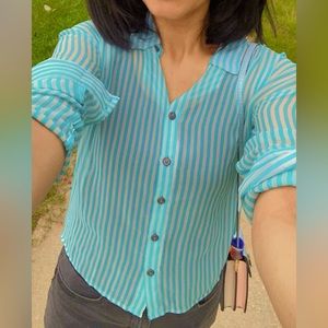 Blue lining shirt, high-low, medium size but good for small and large as well
